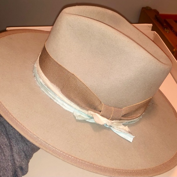 Teressa Foglia BRAND NEW hat - Picture 2 of 9